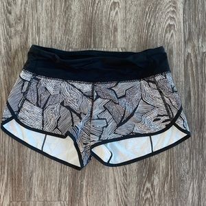 Lululemon Speed Up Short